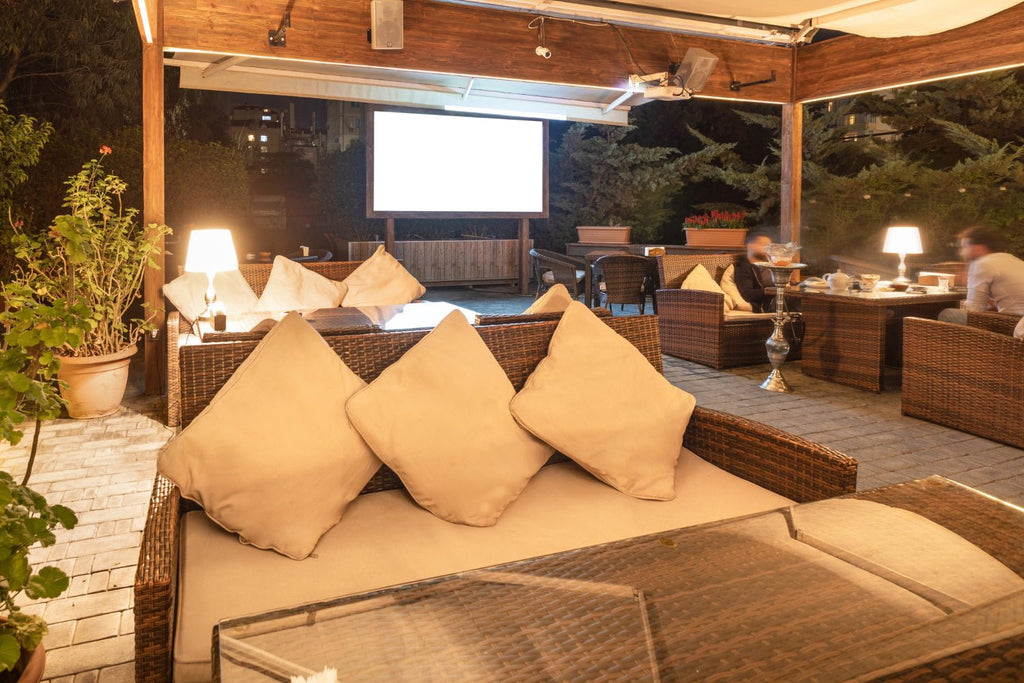 Why 4K UHD QLED TVs Work Well For Patio TV Setups