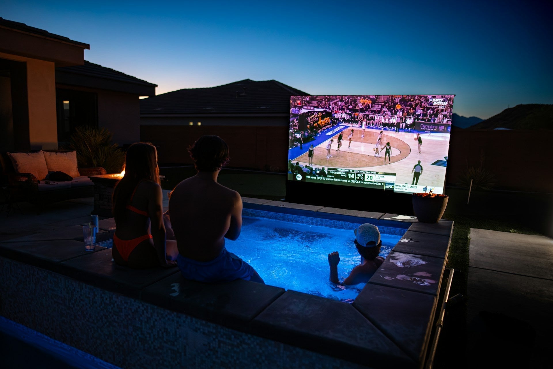 How To Host The Ultimate Outdoor Super Bowl Watch Party In Any Weather